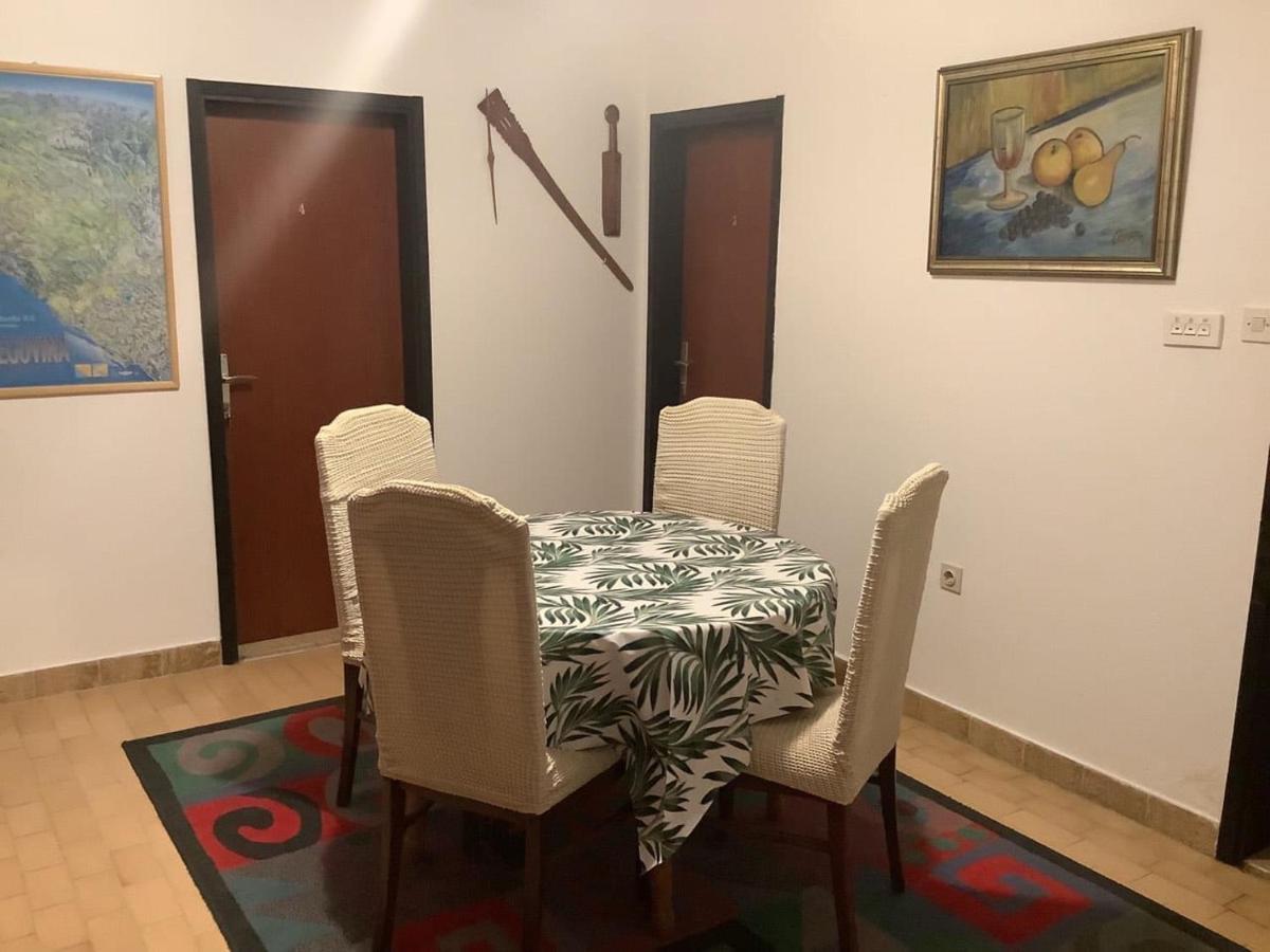 Aparthotel Sobe Pipic Široki Brijeg Exteriér fotografie